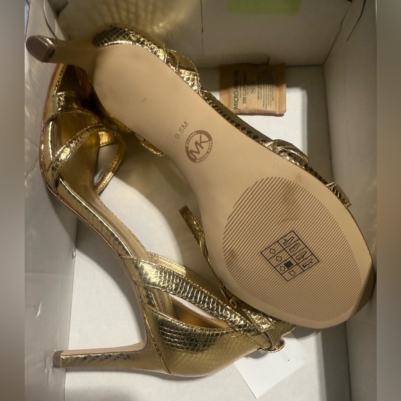 Michael Kors Kimberly Metallic Snake Embossed Leather Sandal in Gold Size 9.5 - Picture 7 of 8